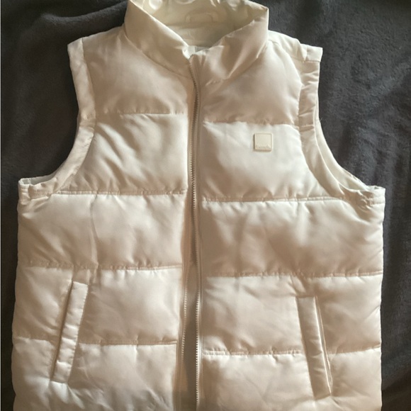 White/cream Bench Vest - Picture 1 of 3